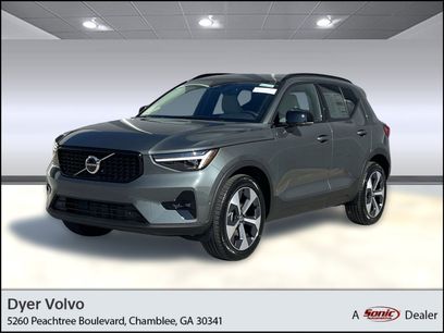 New 2026 Volvo XC40 B5 Plus w/ Protection Package Premier