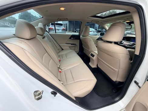 Used 2015 Honda Accord EX-L image 13