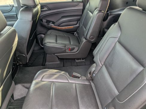 Used 2019 Chevrolet Suburban Premier image 27