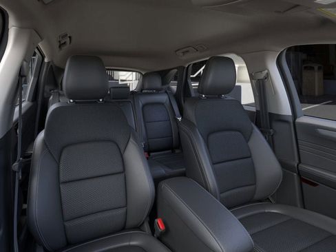 New 2026 Ford Escape SE image 10