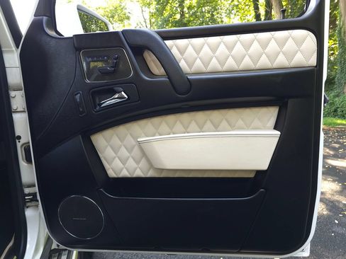 Used 2016 Mercedes-Benz G 63 AMG 4MATIC image 25
