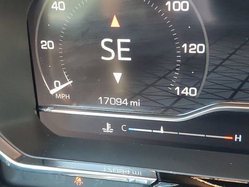 Certified 2024 GMC Sierra 1500 Elevation AWD/4WD image 22