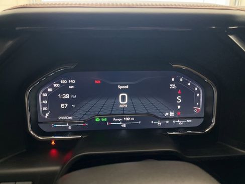 Used 2025 GMC Sierra 1500 AT4 w/ AT4 Premium Package image 16