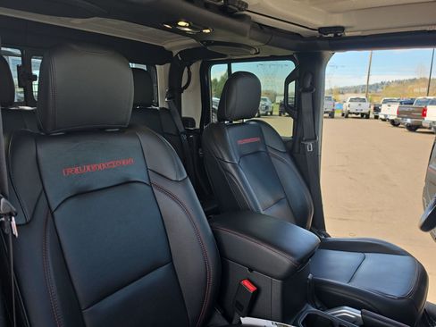 Used 2020 Jeep Gladiator Rubicon AWD/4WD image 20