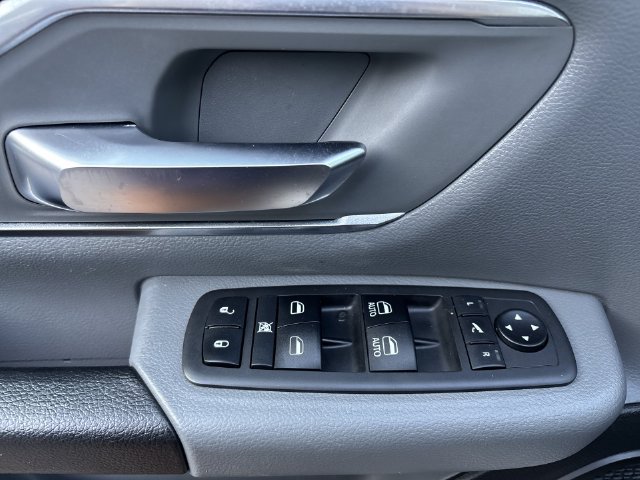 Used 2019 RAM 1500 Big Horn AWD/4WD image 13