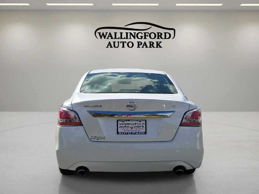 Used 2015 Nissan Altima 2.5 S w/ Power Driver Seat Package FWD image 5