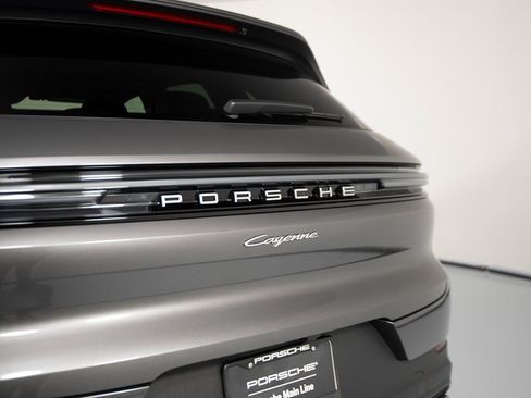 New 2026 Porsche Cayenne E-Hybrid image 44