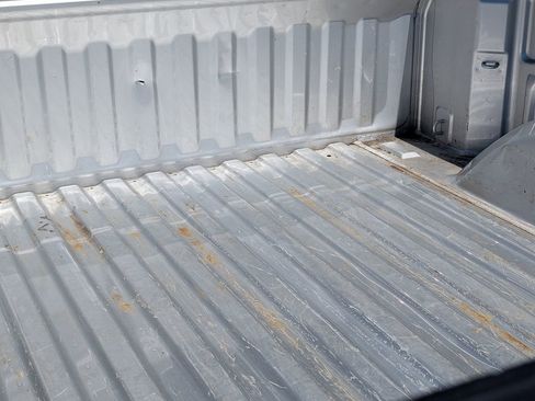 Used 2020 GMC Sierra 1500 SLT image 12