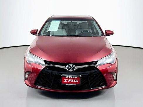 Used 2016 Toyota Camry SE FWD image 8