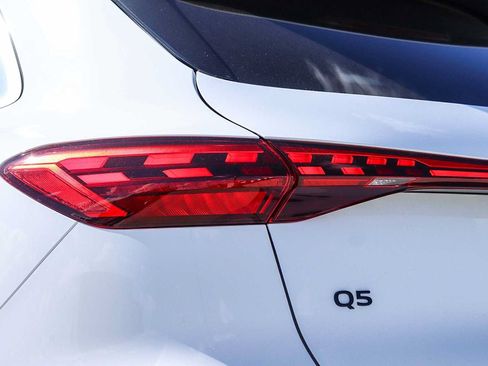 New 2026 Audi Q5 Premium AWD/4WD image 12