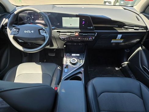 New 2026 Kia Niro Wind w/ Wind Preserve Package FWD image 15