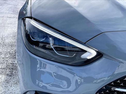 Used 2025 Mercedes-Benz C 300 4MATIC Sedan image 27