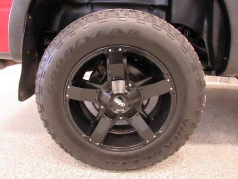 Used 2013 Ford F150 XLT w/ XLT Chrome Pkg image 14