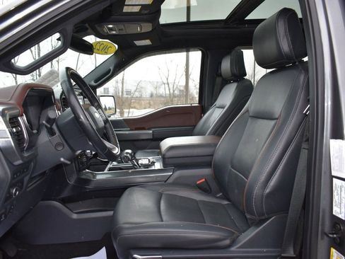 Used 2022 Ford F150 Lariat w/ Equipment Group 502A High image 14