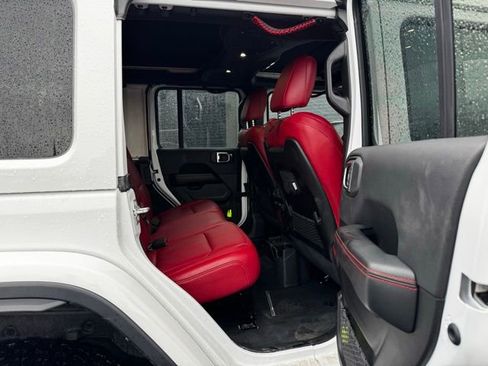 Used 2024 Jeep Wrangler Unlimited Rubicon 392 image 12