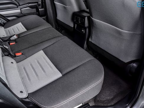 Used 2025 Toyota 4Runner TRD Off-Road image 22