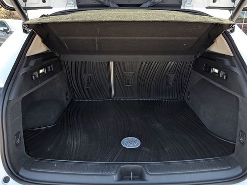 Used 2023 Buick Envision Avenir AWD/4WD image 24