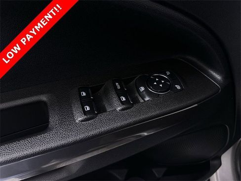 Used 2019 Ford EcoSport SE image 24