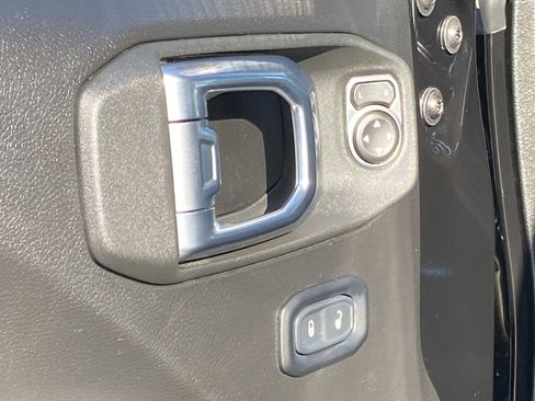 Used 2023 Jeep Gladiator Mojave w/ Trailer Tow Package image 27