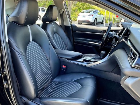 Certified 2024 Toyota Camry SE FWD image 8