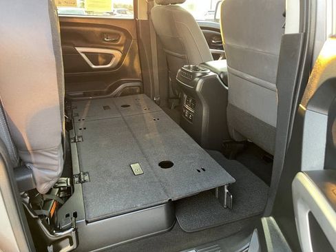 Certified 2024 Nissan Titan SV w/ SV Convenience Package image 22