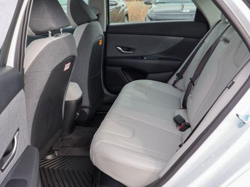 New 2026 Hyundai Elantra Limited image 9