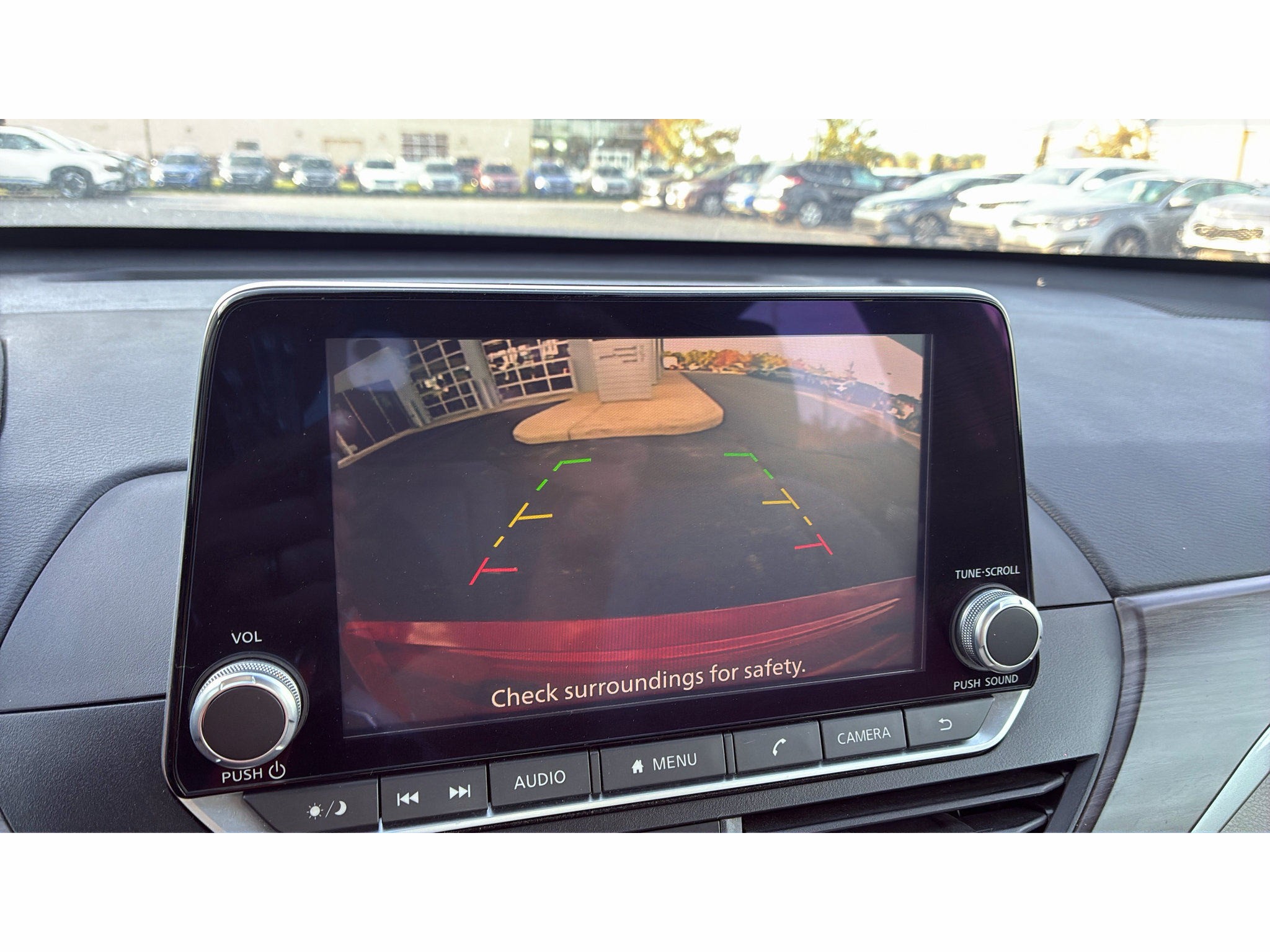 Used 2025 Nissan Altima 2.5 SV FWD image 23