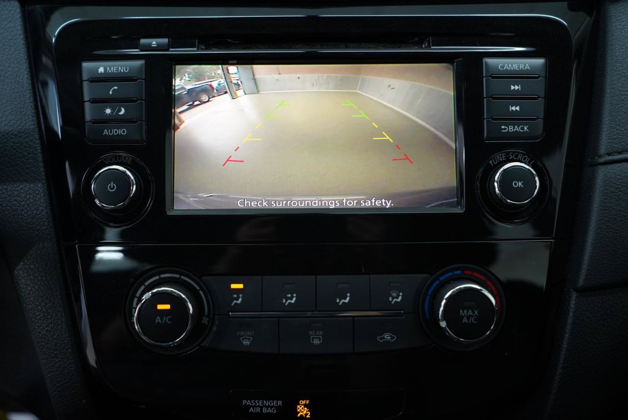 Used 2018 Nissan Rogue S AWD/4WD image 20