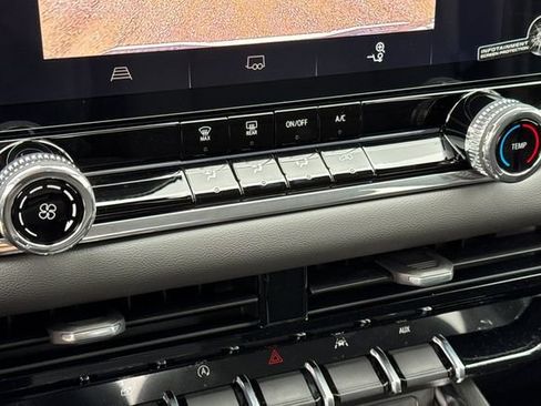 New 2026 GMC Canyon Elevation image 23