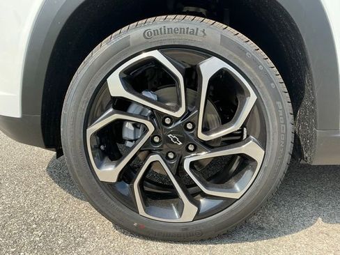 New 2026 Chevrolet Trax RS w/ Driver Confidence Package image 13