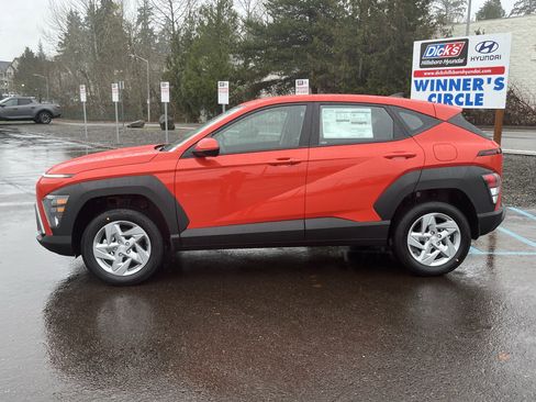 New 2026 Hyundai Kona SE AWD/4WD image 2