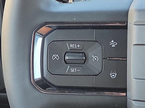 New 2026 GMC Hummer EV SUV w/ LPO, Dark Essentials Package image 21