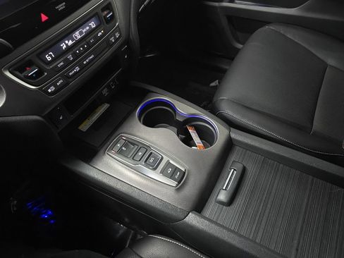 Used 2023 Honda Ridgeline RTL-E image 29