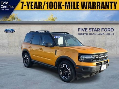 Certified 2022 Ford Bronco Sport Outer Banks w/ Tech Package image 2