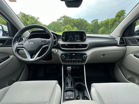 Used 2020 Hyundai Tucson Sport w/ Cargo Package AWD/4WD image 13