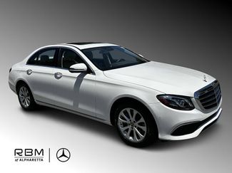 Used 2018 Mercedes-Benz E 300 video 1