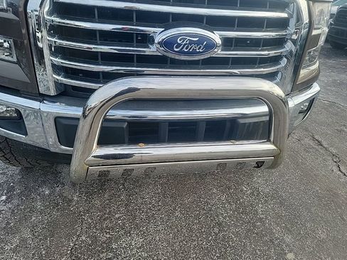 Used 2017 Ford F150 XLT w/ Equipment Group 302A Luxury image 15