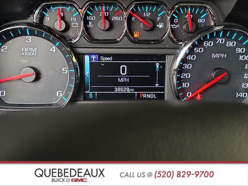 Used 2018 Chevrolet Silverado 1500 LT w/ Trailering Package AWD/4WD image 16