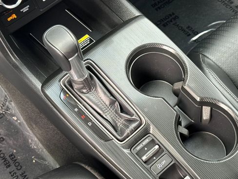 Used 2024 Honda Civic Sport Touring image 18