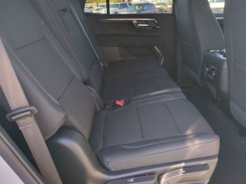 New 2026 Chevrolet Tahoe LS image 26
