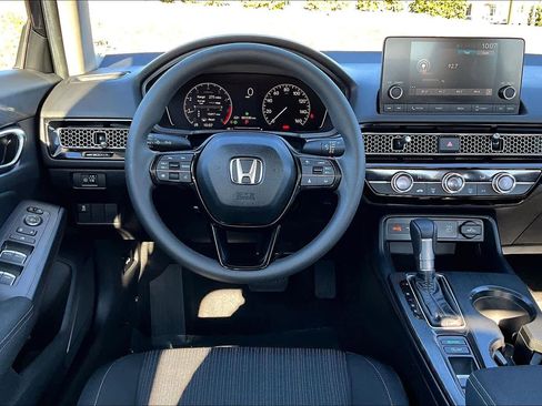 Used 2025 Honda Civic LX image 5
