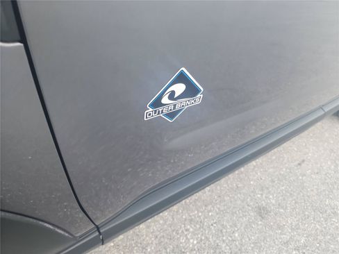 Certified 2021 Ford Bronco Sport Outer Banks AWD/4WD image 10