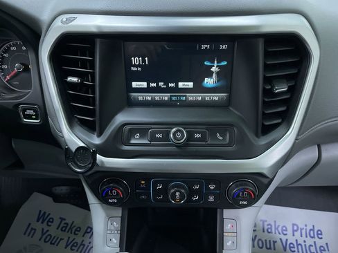 Used 2019 GMC Acadia SLE image 21