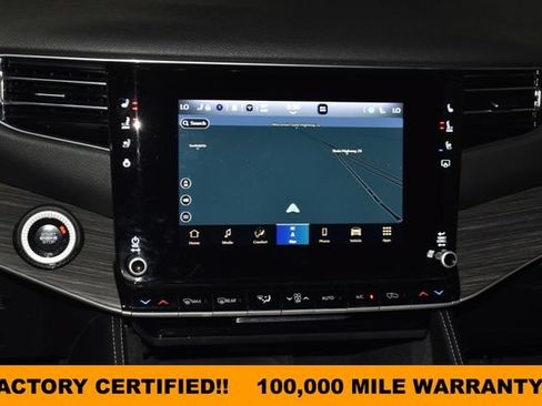 Certified 2024 Jeep Wagoneer L Series II w/ Flexible Seating Group AWD/4WD image 12