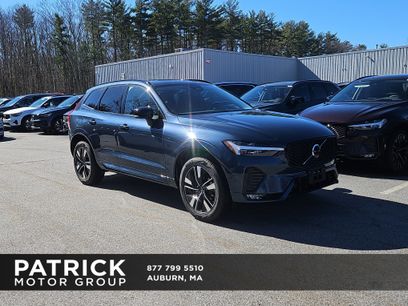 New 2026 Volvo XC60 B5 Plus w/ Protection Package Premier