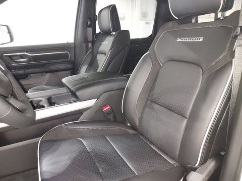 New 2026 RAM 1500 Laramie w/ Night Edition AWD/4WD image 17
