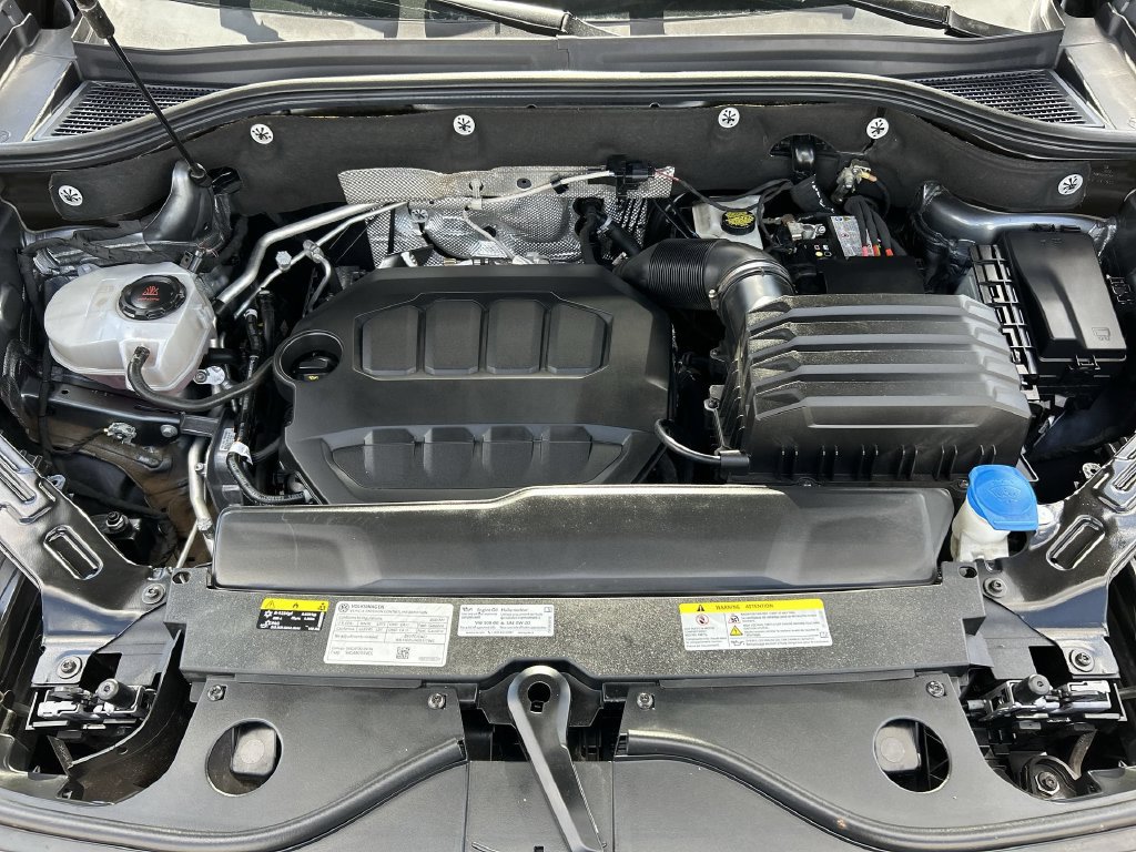Used 2025 Volkswagen Atlas SE FWD image 28