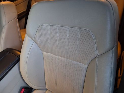 Used 2016 Mercedes-Benz GLE 350 image 13