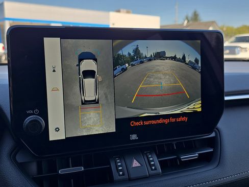 New 2025 Toyota RAV4 Limited image 30