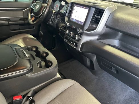 Used 2022 RAM 2500 Big Horn AWD/4WD image 15